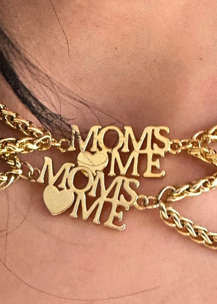 MOMS LOVE ME CHOKER