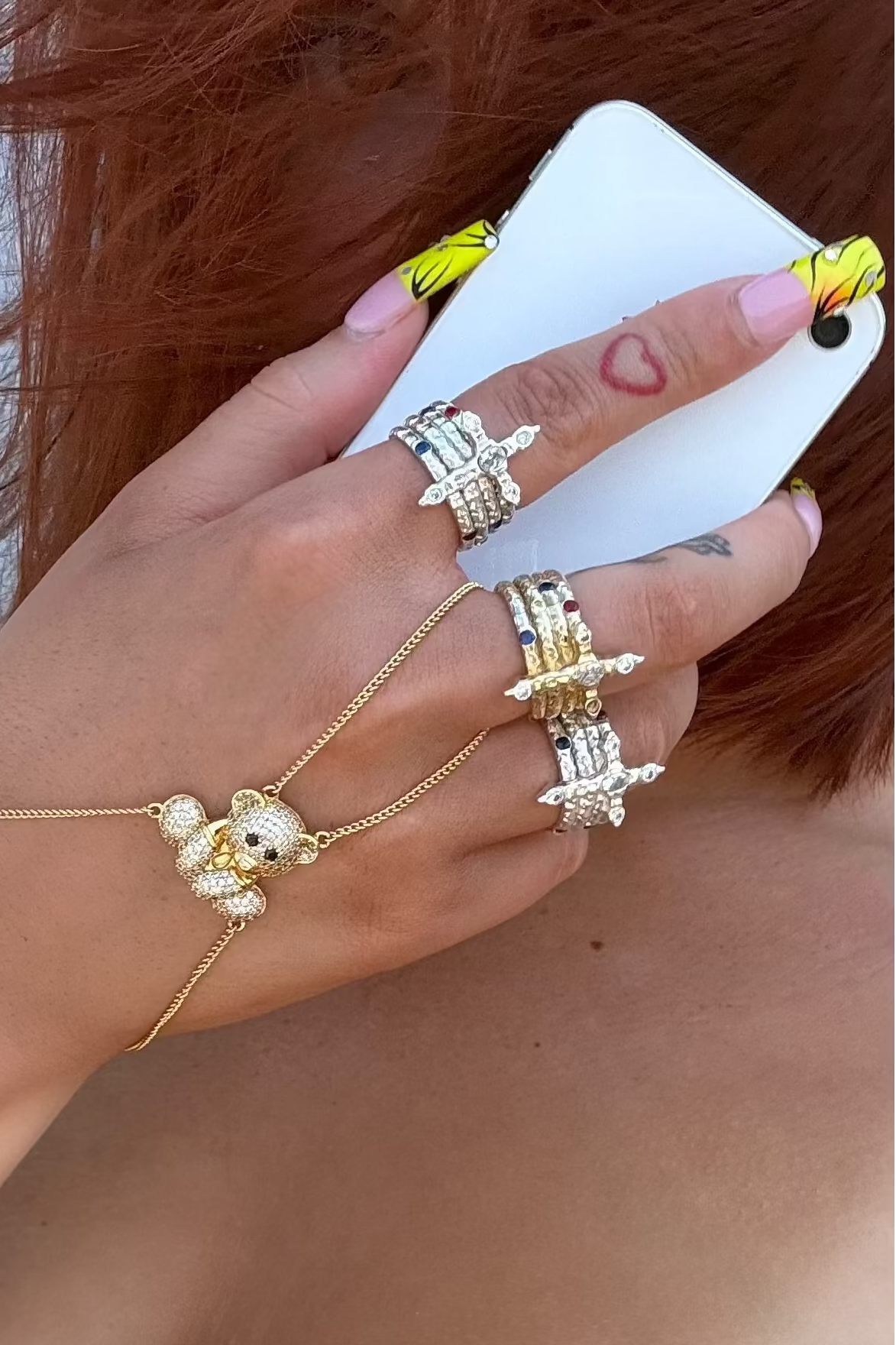 FRANKIE TEDDY HAND CHAIN